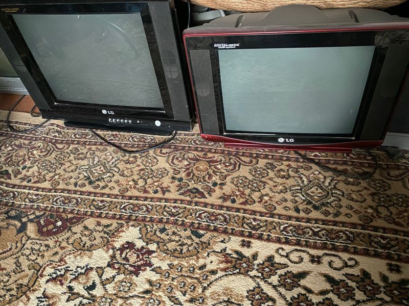 5 та телевизор 200 мингдан нархини келишамз