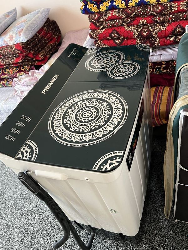 Kir moshina sotiladi xolati yangi yaxshi turibdi Kir moshina sotiladi xolati yangi yaxshi turibdi