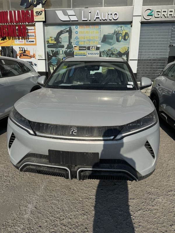 Byd Yuan up Smart full kreditga ham bor Byd Yuan up Smart full kreditga ham bor