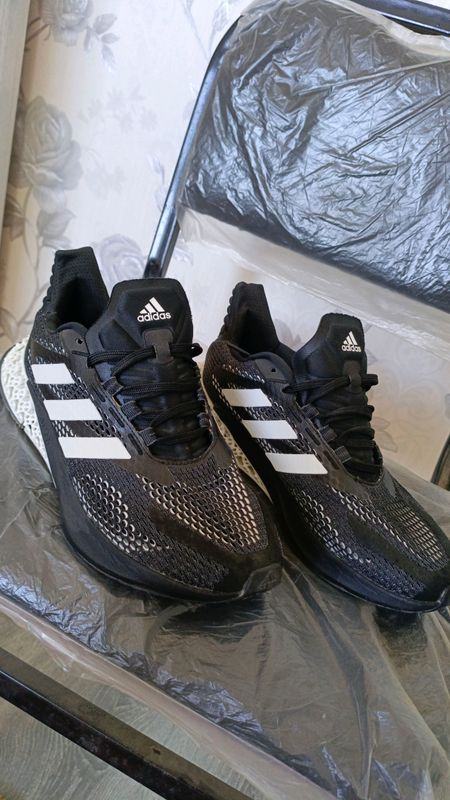 Adidas krasofka setichni