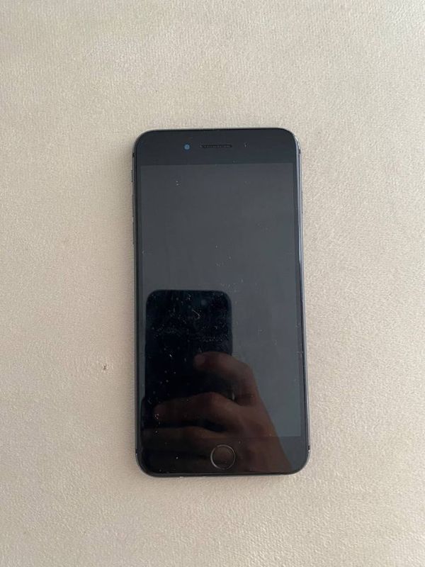 iPhone 8+ plus 256 gb iPhone 8+ plus 256 gb