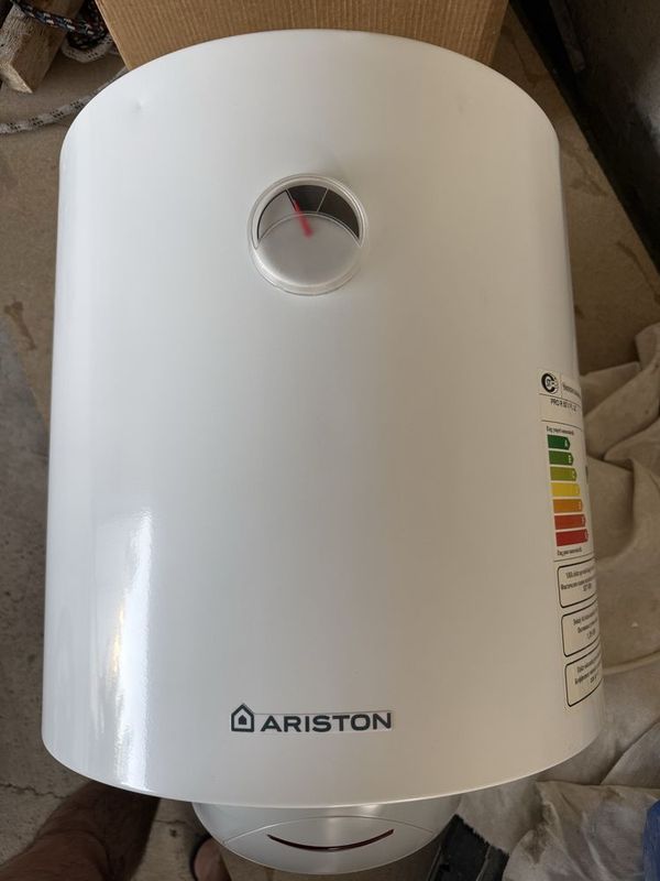 Срочно продам Ariston по дешевый цене!