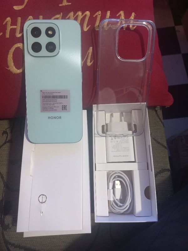 HONOR X6c. 6/128GB telefon yangi 1 hafda ishlatlgan