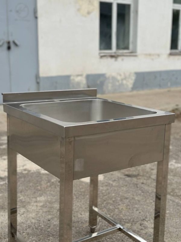 Мойка из нержавеющей стали Мойка из нержавеющей стали