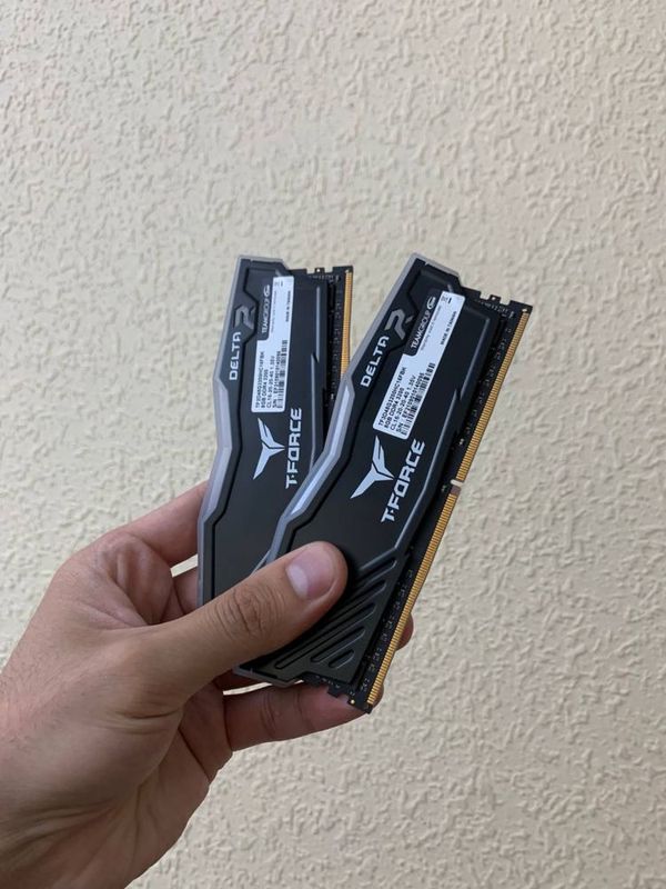 Teamgroup T.Force DDR4 8x2 16Gb 3200Mhz RGB Teamgroup T.Force DDR4 8x2 16Gb 3200Mhz RGB