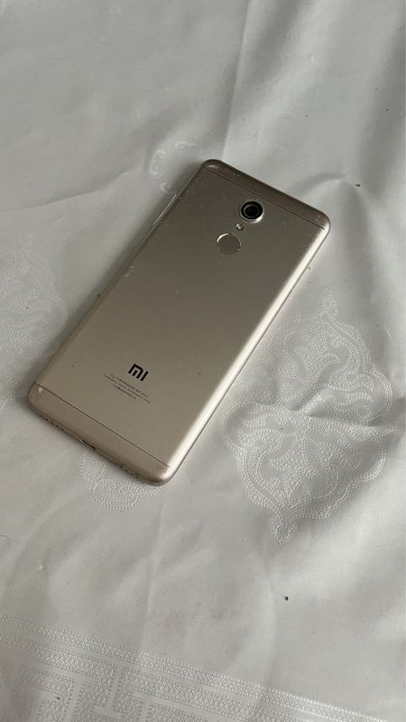 Redmi 5 telefonnn Redmi 5 telefonnn