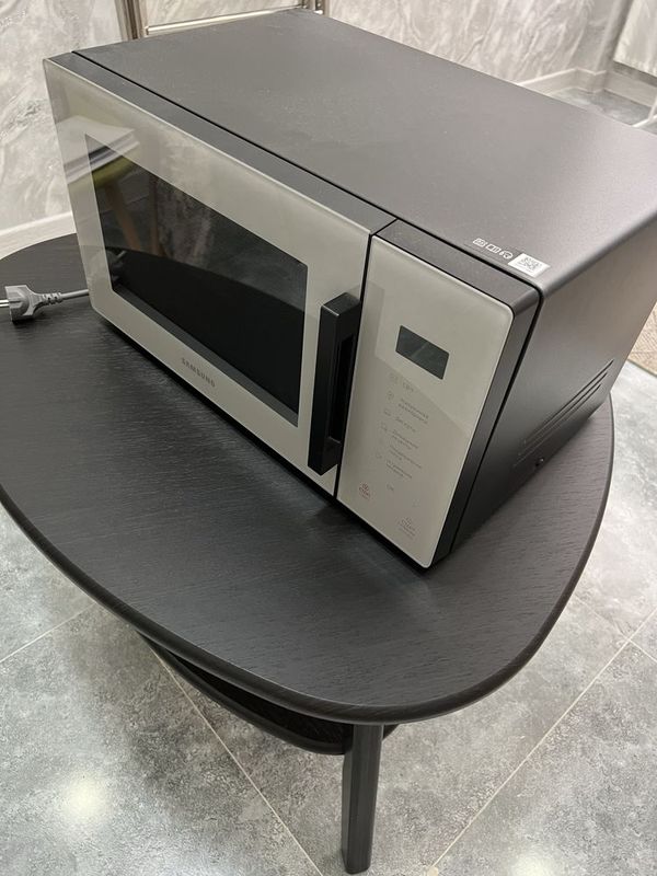 Микроволновка SAMSUNG