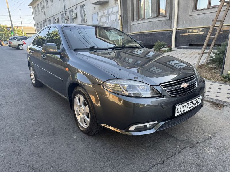 Chevrolet gnetra 2018 mokriy benzin/gaz xolati yaxshi