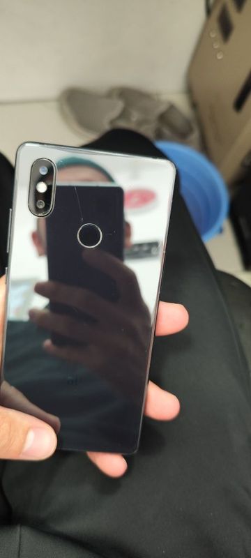 Mi 8 Se. Ideal flagmn Mi 8 Se. Ideal flagmn