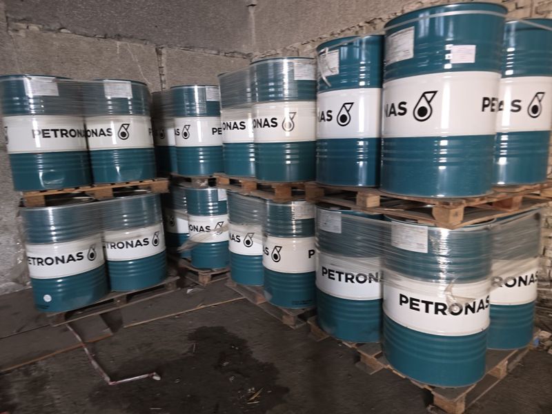 Moy masla Petronas 15w40 Moy masla Petronas 15w40