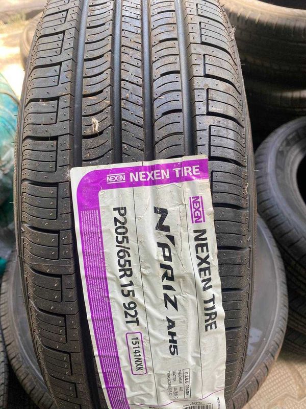 Nexen Nriz AH5 205/65R15 Nexen Nriz AH5 205/65R15