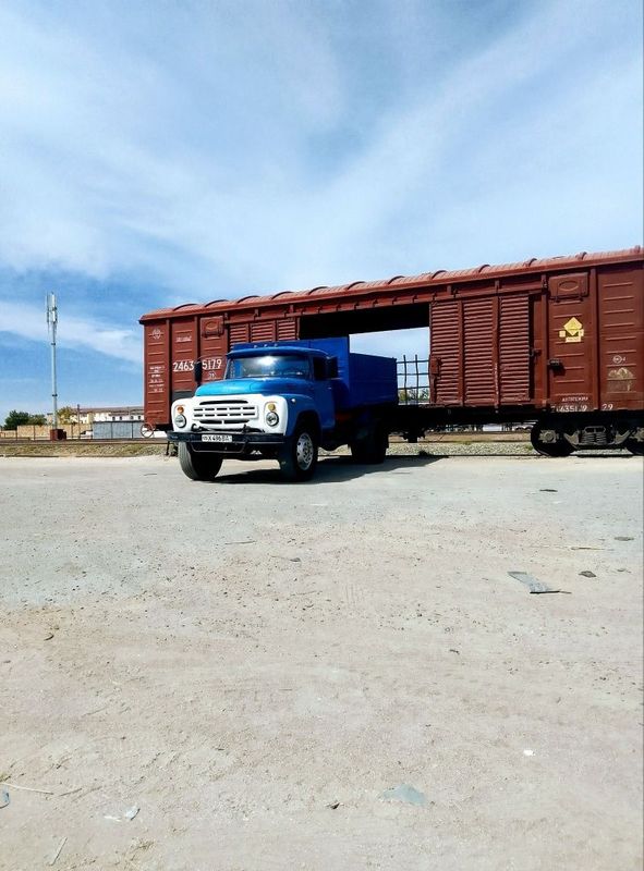 Zil satiladi somasoval jagdayi jaqsi jumisqa tayin . Zil satiladi somasoval jagdayi jaqsi jumisqa tayin .