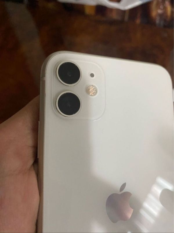 Iphone 11 sotiladi Iphone 11 sotiladi