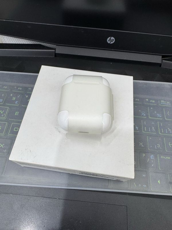 Airpods 2.1 xolati ideal yangi xali