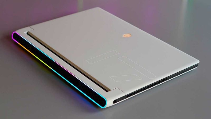 Игровой.Dell Alienware x16 Игровой.Dell Alienware x16