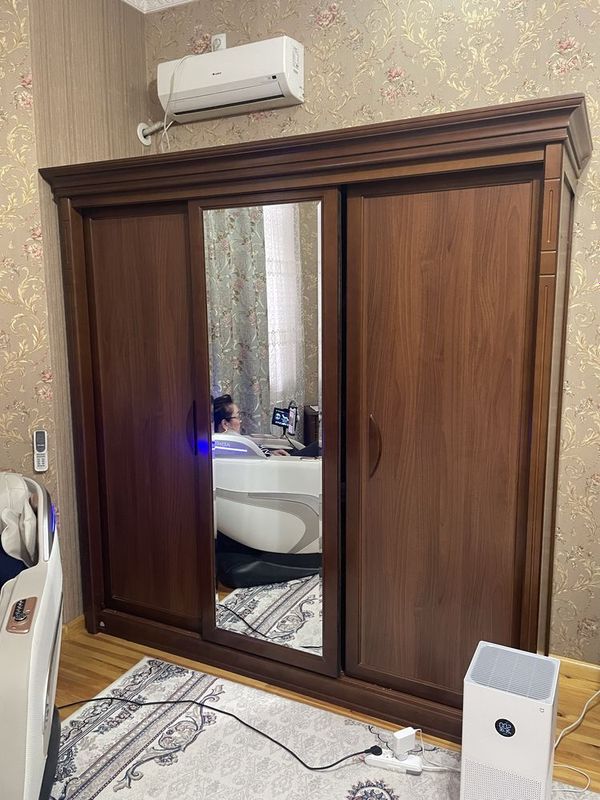 Продам спальную гарнитуру в хорошем качестве Продам спальную гарнитуру в хорошем качестве
