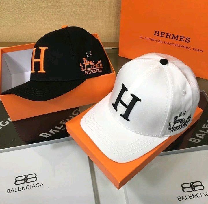 Hermes brend kepka 145.000 som kachestvasi zor Hermes brend kepka 145.000 som kachestvasi zor
