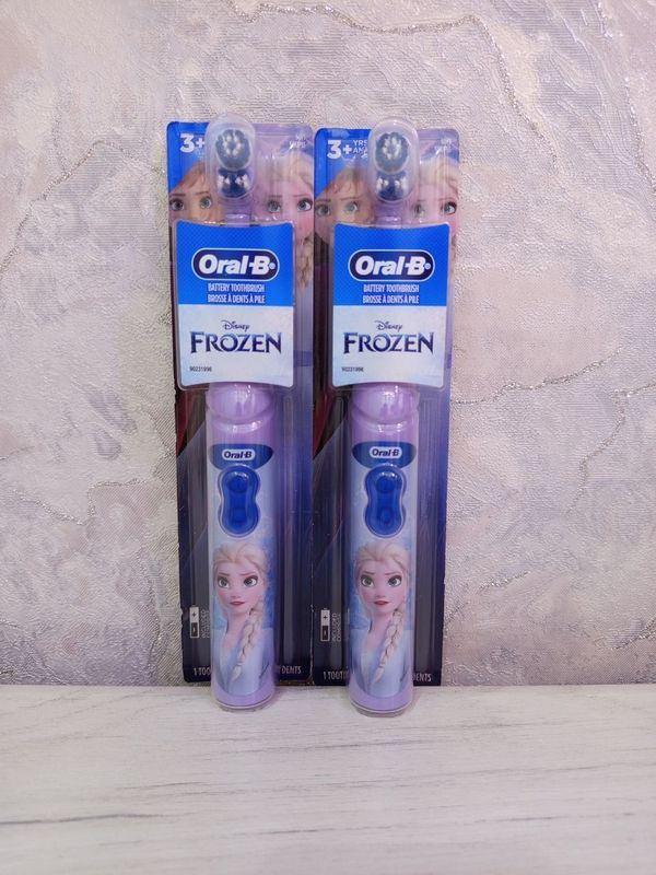 Oral B детская электрическая зубная щётка Oral B детская электрическая зубная щётка
