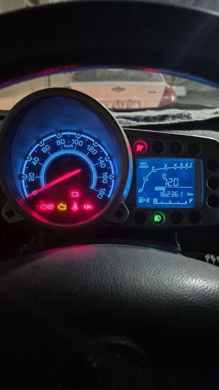 Spark 2017 2-paz 165000km Spark 2017 2-paz 165000km