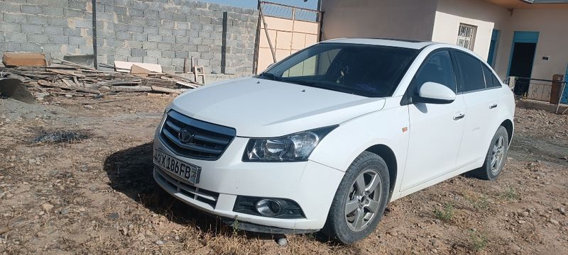 Шевроле Круз 1,6