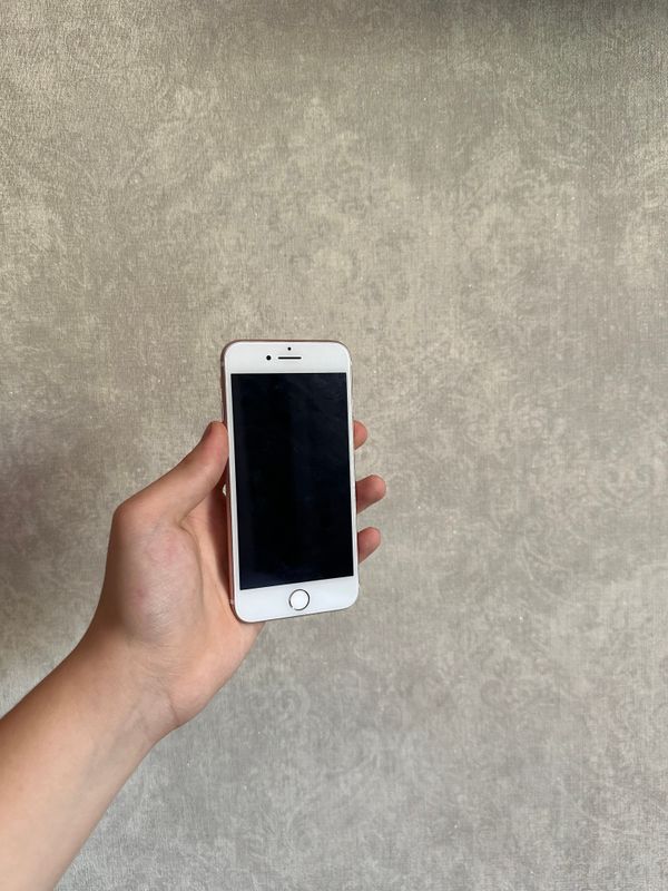 iPhone 7 128 GB Srochni sotiladi iPhone 7 128 GB Srochni sotiladi