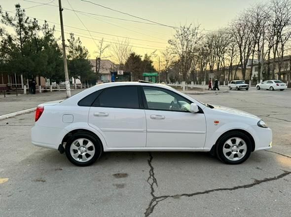 Chevrolet gentra