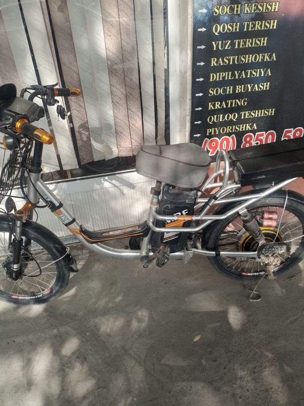 Velo skuter sotiladi Velo skuter sotiladi
