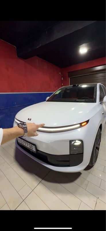 Lixiang L6 eshik plisoska va parog hizmati Lixiang L6 eshik plisoska va parog hizmati