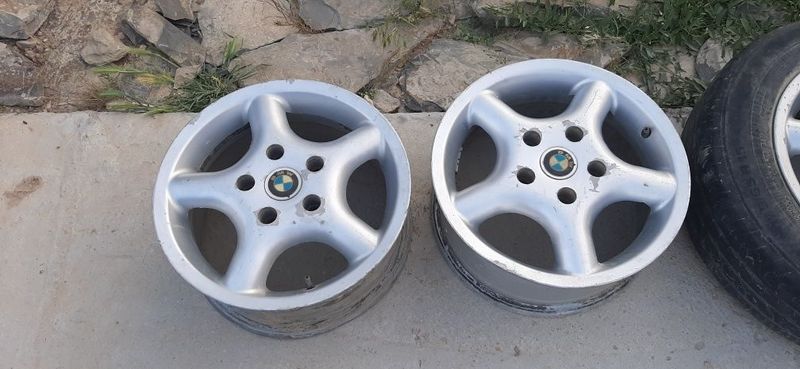 Diska BMW moskvich ga 24 ga ham tushadi 5x120