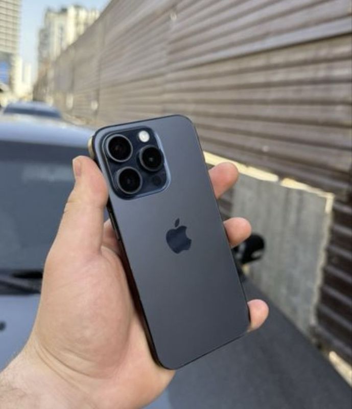 Iphone 15 pro sotiladi srochna Iphone 15 pro sotiladi srochna