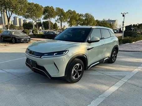 BYD yuan up smart drive nasiyaga BYD yuan up smart drive nasiyaga