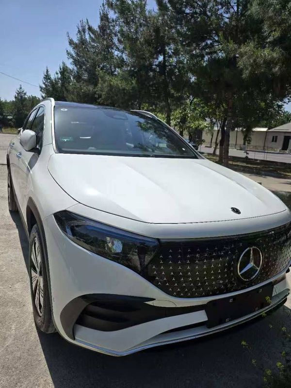 Натариус Mercedes Benz EQE Натариус Mercedes Benz EQE