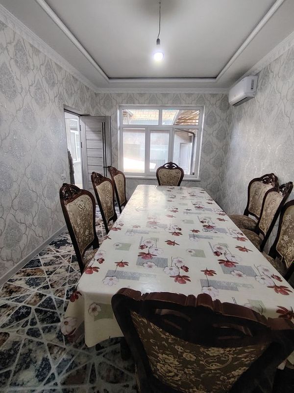 Nazarbek pushkinda zor hovli sotiladi srochna ! Nazarbek pushkinda zor hovli sotiladi srochna !
