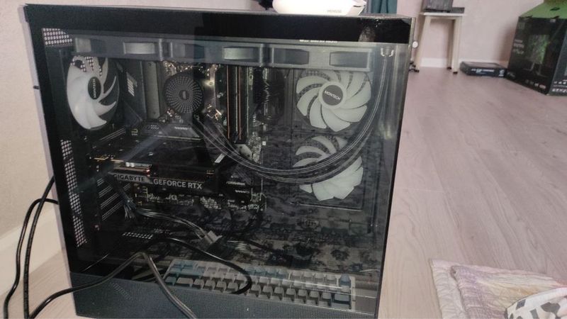 Игровой компьютер Игровой компьютер