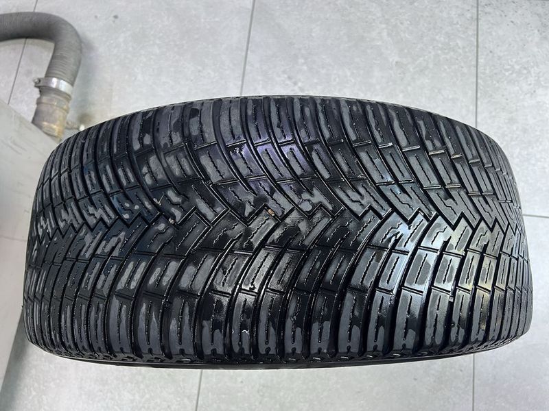 Pirelli scorpion 17