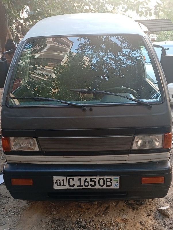 Damas 2002 yil binzin Damas 2002 yil binzin