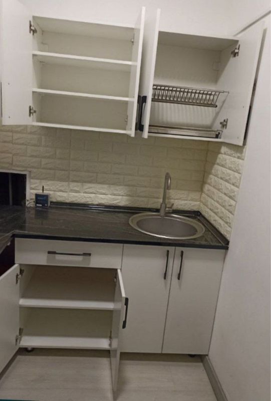Metro Beruniy 2xona/4/6 xamma sharoiti bor qizlaga bollaga beriladi