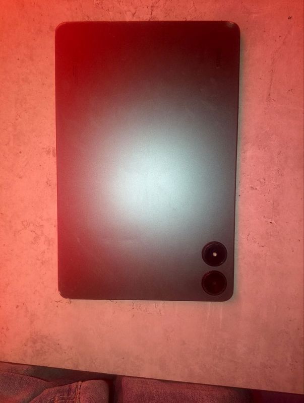 Продается Redmi pad pro в хорошем состоянии Продается Redmi pad pro в хорошем состоянии