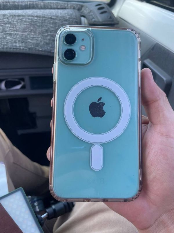 Iphone 11 Sotiladi