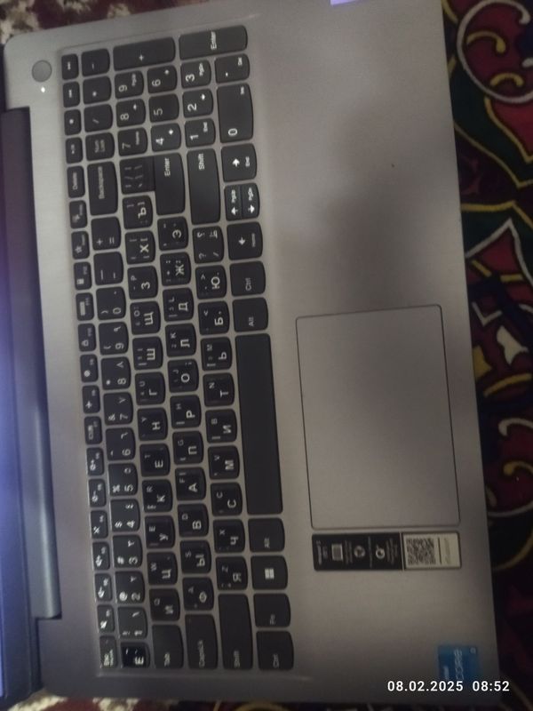 Ноутбук Lenovo IdeaPad 3 15.6" Intel i3-10chi avlod 4GB DDR4 256GB SSD