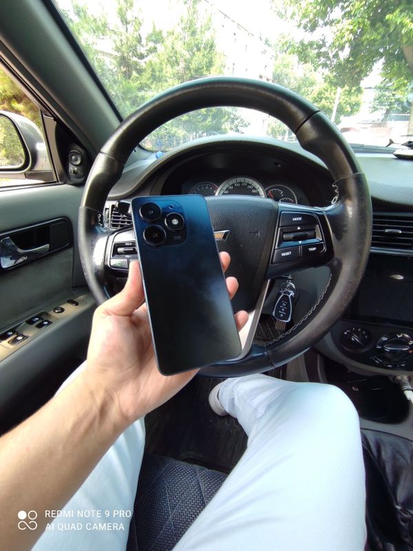 Tecno spark Go holati alo garantiyasi bor Tecno spark Go holati alo garantiyasi bor