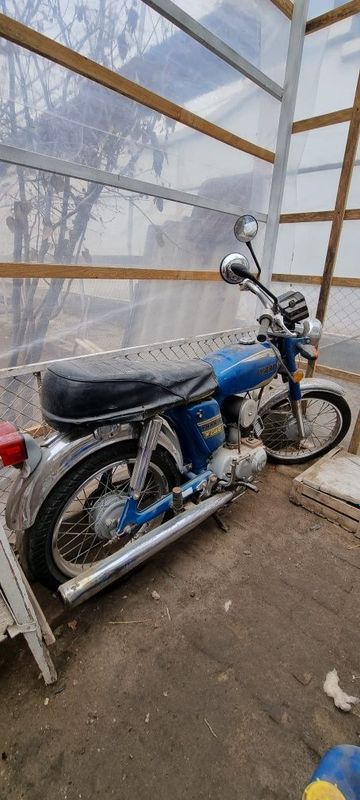 Yamaha YB100 сотилади