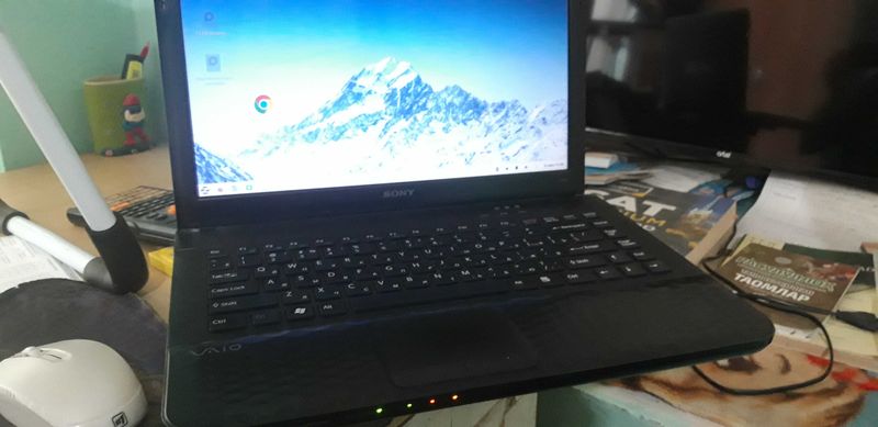 Sony noutbuk vaio Sony noutbuk vaio