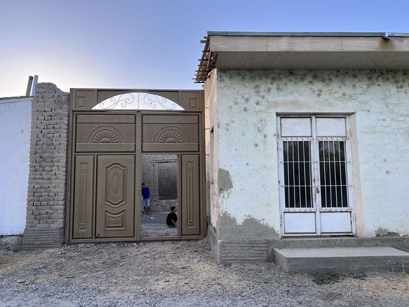(Egasi) Chinobod.Do’stlik MFY Yoshlar ko’chasi 3.5so’tiq hovli sotilad (Egasi) Chinobod.Do’stlik MFY Yoshlar ko’chasi 3.5so’tiq hovli sotilad