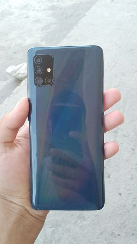 Samsung a51 sotiladi Samsung a51 sotiladi