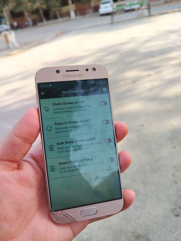 Samsung J5 narxi 200