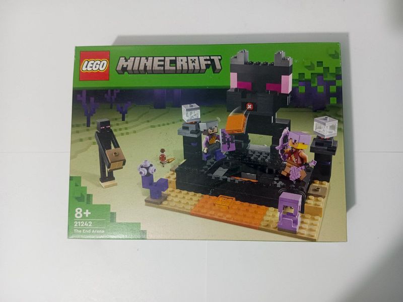 LEGO «Minecraft» - 21242 "The End Arena" LEGO «Minecraft» - 21242 "The End Arena"