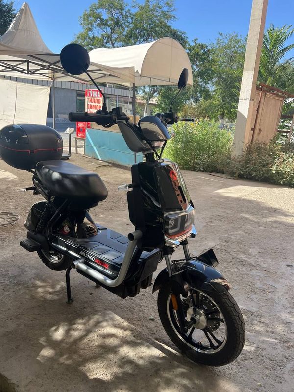 Sukuter sotiladi zudlik bn