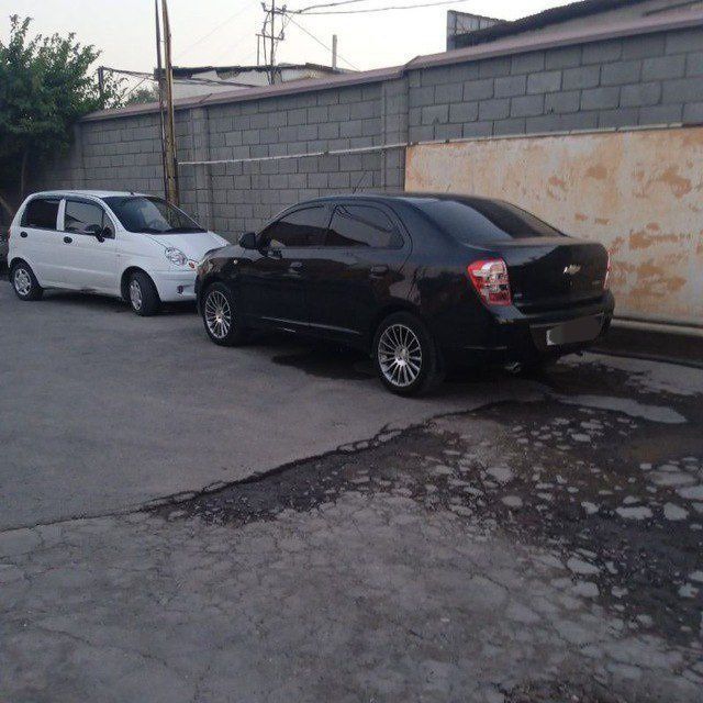 Moshina Cobalt 2 pozitsiya Moshina Cobalt 2 pozitsiya