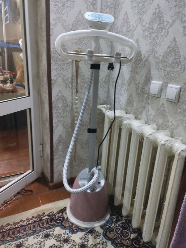 продам паровой утюг, новый пользовались пару раз. продам паровой утюг, новый пользовались пару раз.